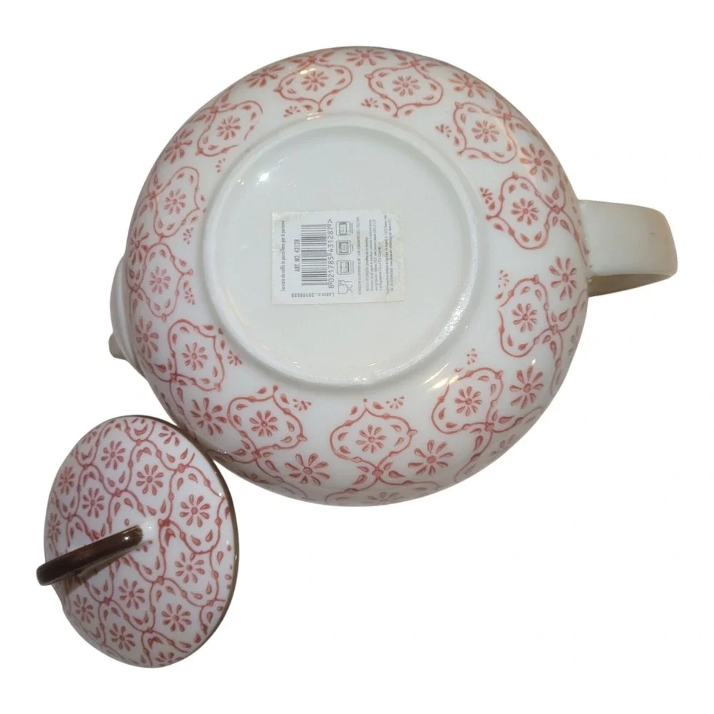 Italian Tea Pot‎ White With Red Floral Pattern